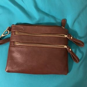Cross body purse